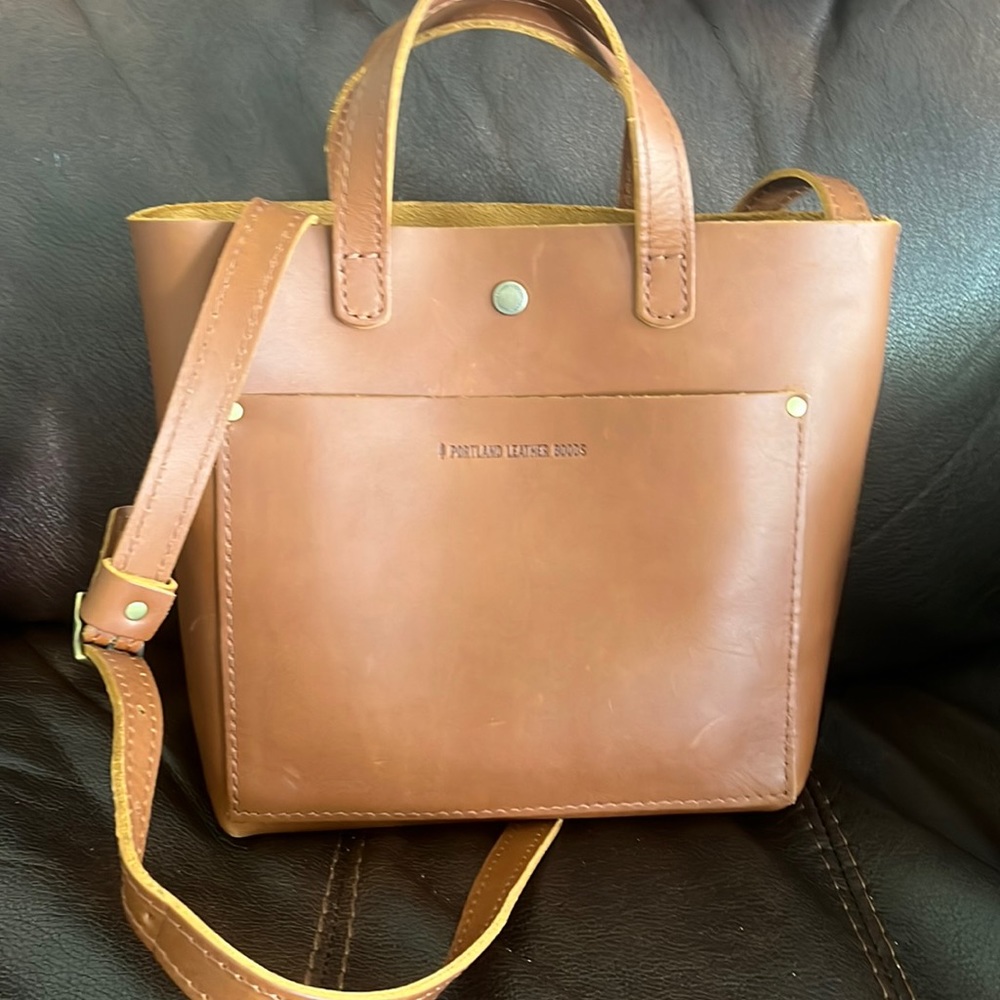 Portland leather mini crossbody